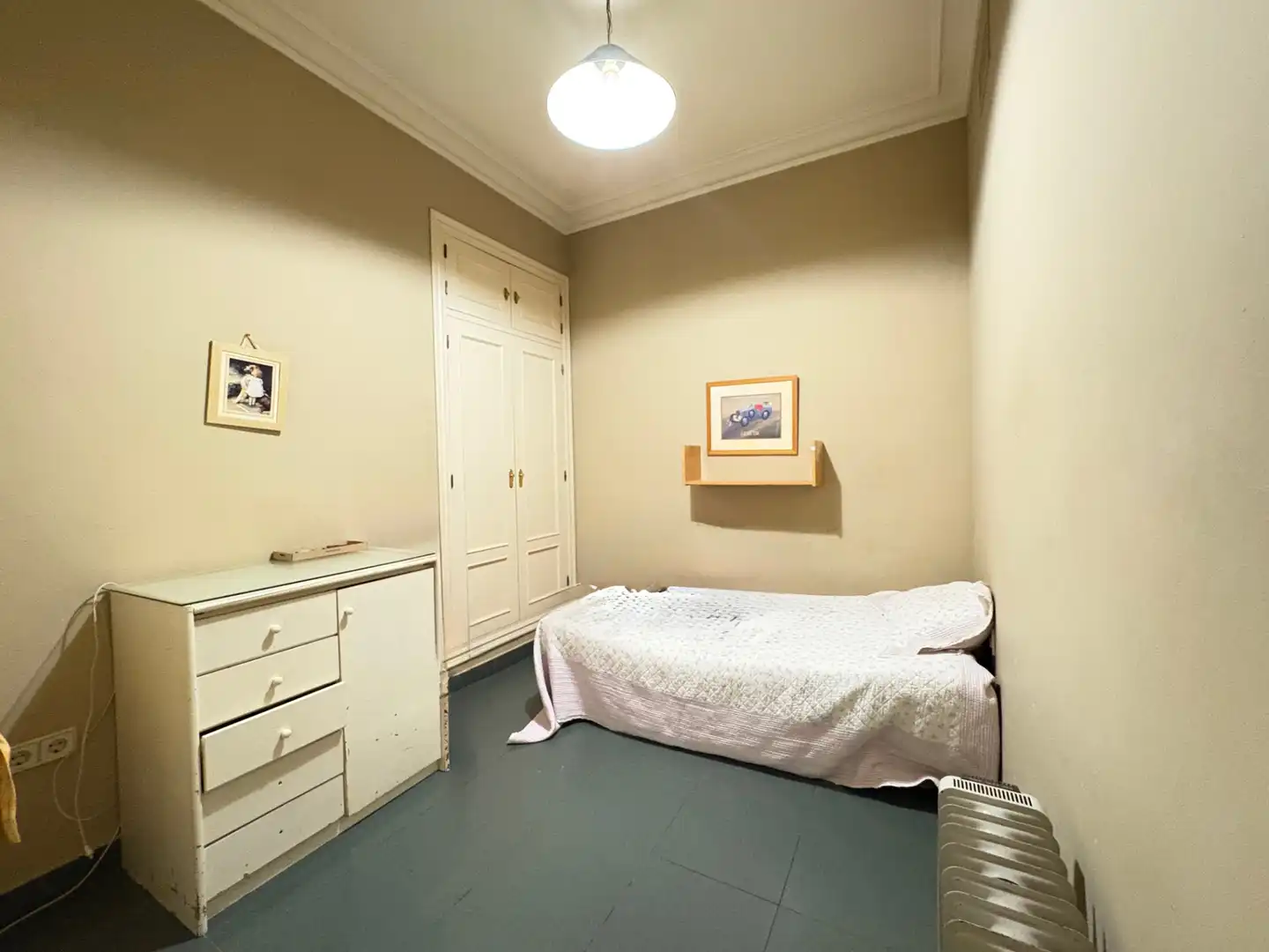 Schlafzimmer von Wohnung zum Verkauf in Badajoz mit Klimaanlage, Heizung und Terrasse
