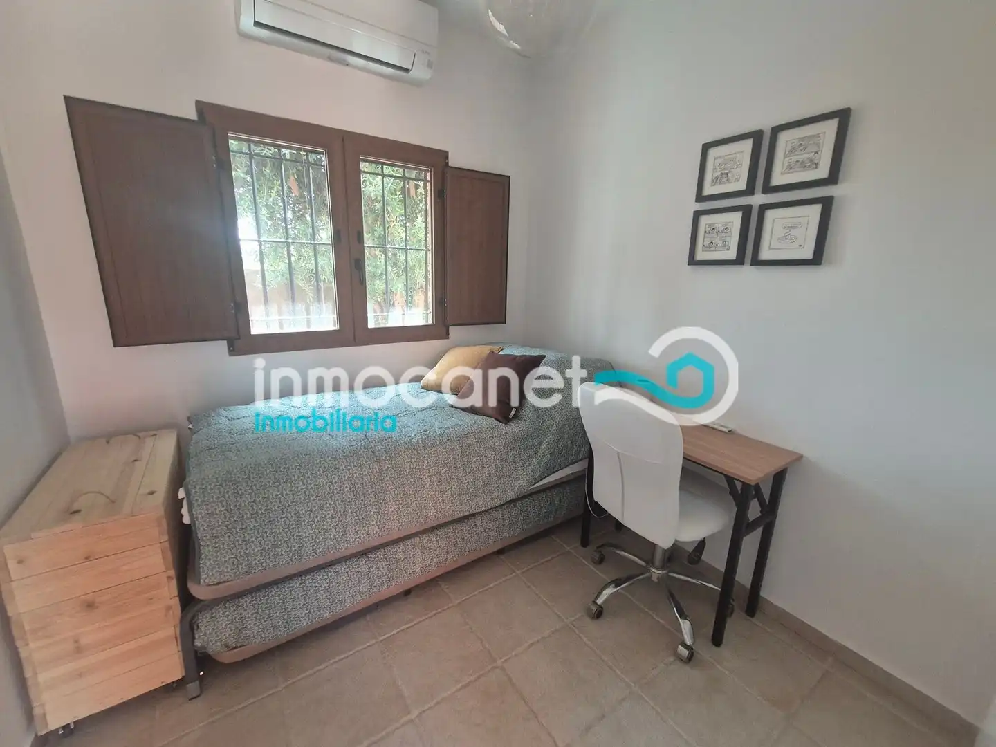 Habitación de Finca rústica en venta en Oliva con Jardín privado, Terraza y Trastero