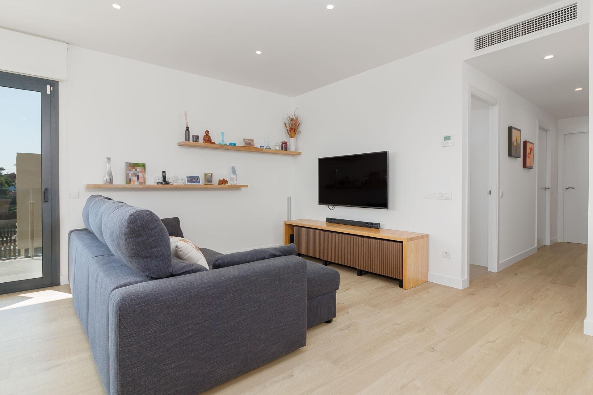 Living room of Flat for sale in Vilablareix  with Air Conditioner, Heating and Private garden