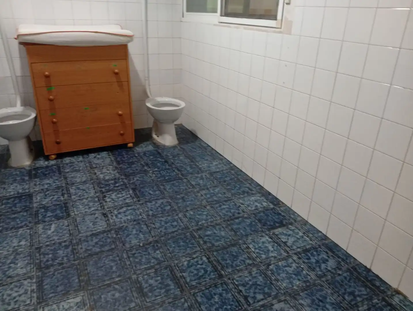 Baño de Local de alquiler en Nules