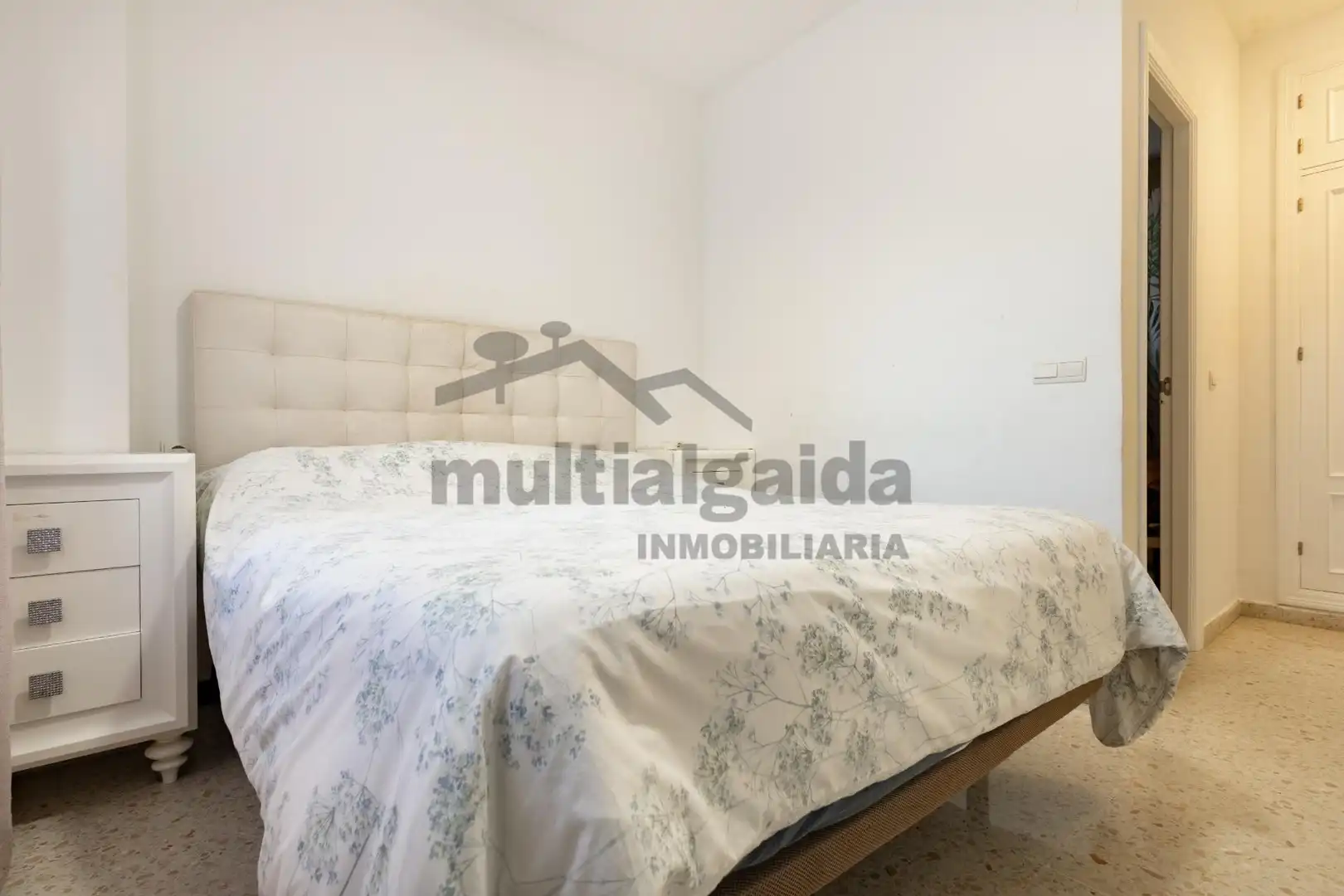Bedroom of Flat for sale in Sanlúcar de Barrameda  with Air Conditioner, Storage room and Balcony