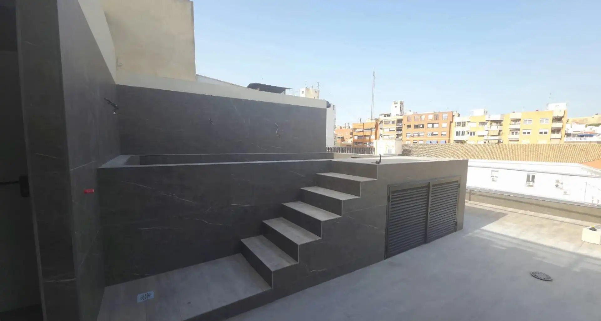 Terrace of Flat for sale in Alicante / Alacant  with Air Conditioner, Heating and Community pool