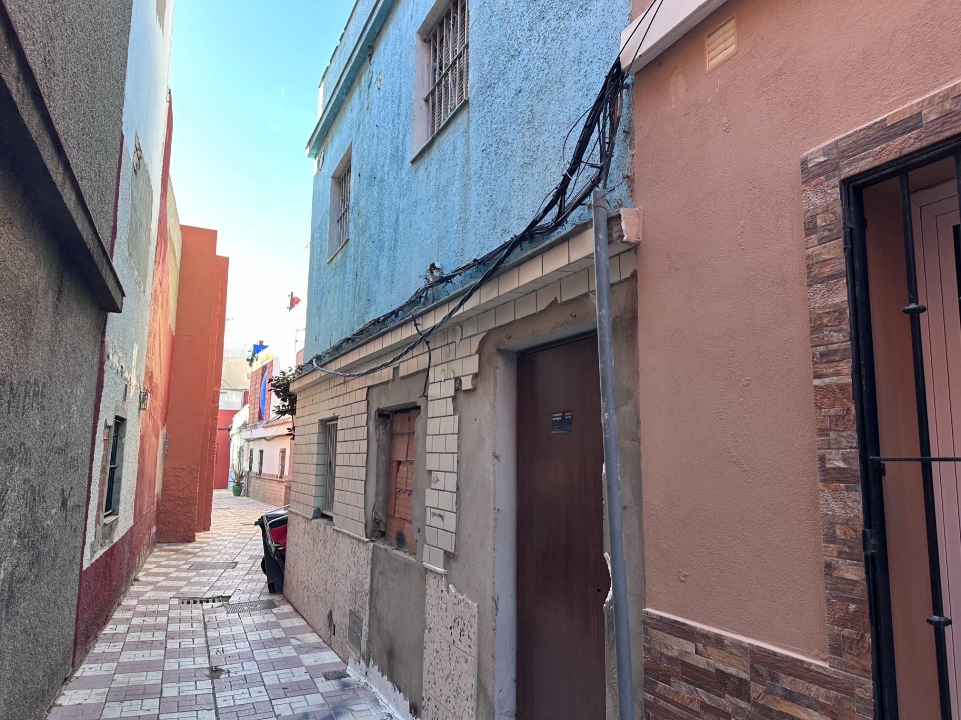 Vista exterior de Casa o xalet en venda en La Línea de la Concepción