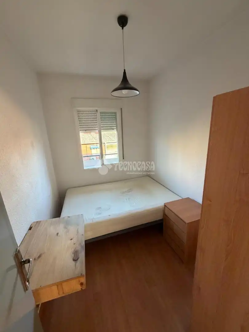 Bedroom of Flat for sale in Madrid  with Air Conditioner, Heating and Terrace