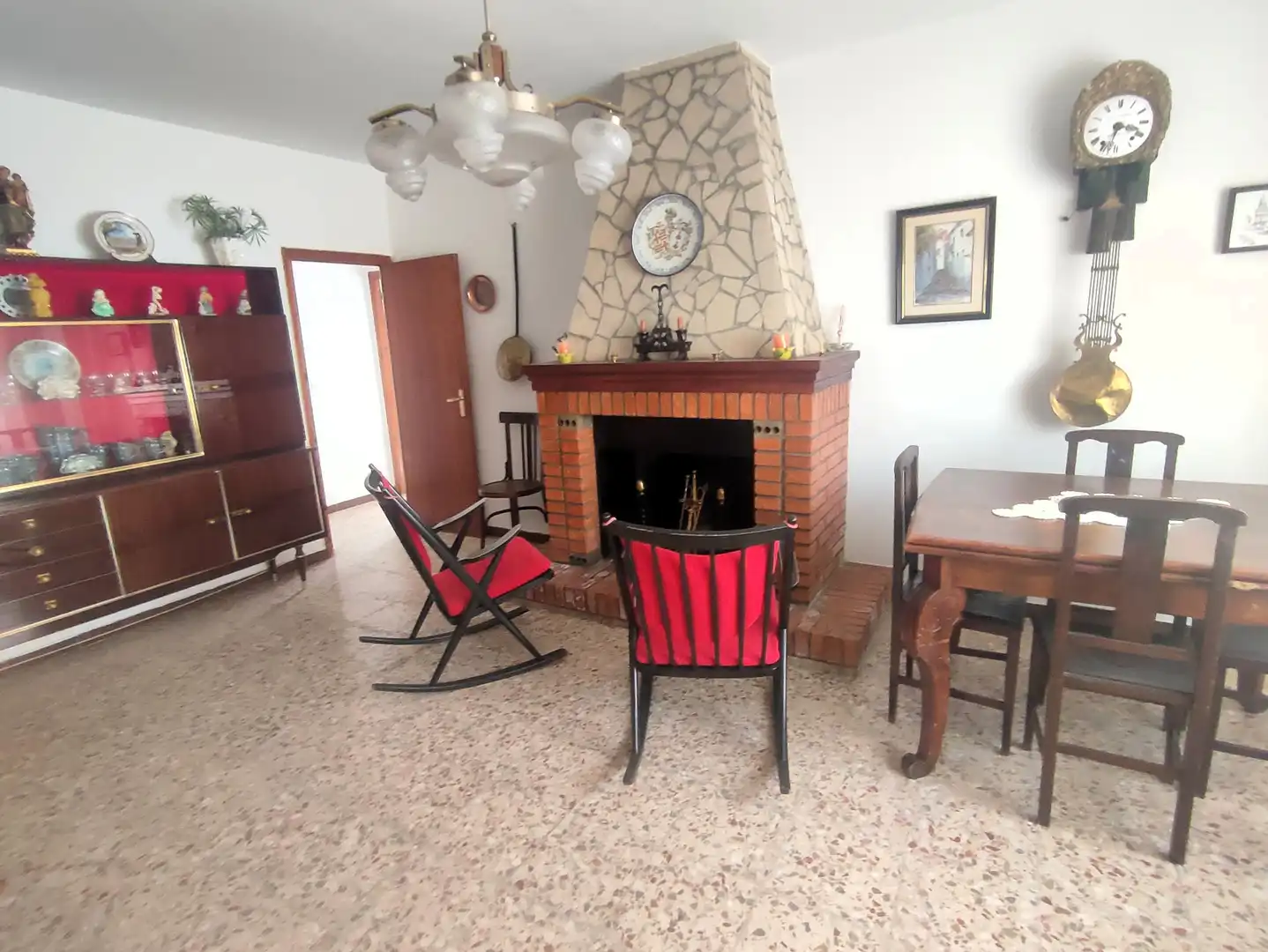 Sala de estar de Casa o chalet en venta en Lomoviejo con Trastero, Amueblado y Horno