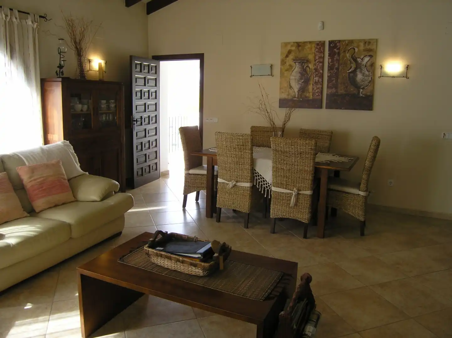 Houses for rent in Paichi