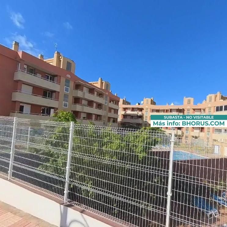 Vista exterior de Piso en venta en Arona con Jardín privado y Piscina