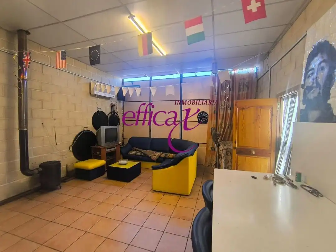 Residencial en venda en Novés