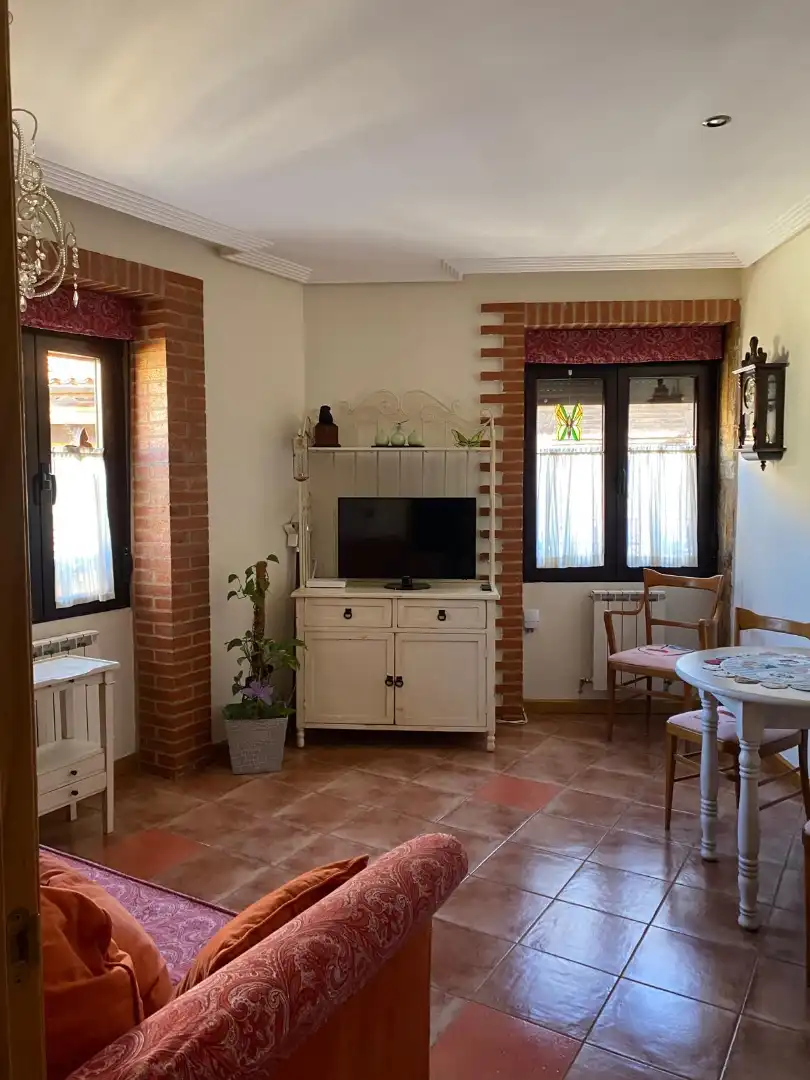 Living room of Study for rent in León Capital   with Heating, Parquet flooring and Furnished
