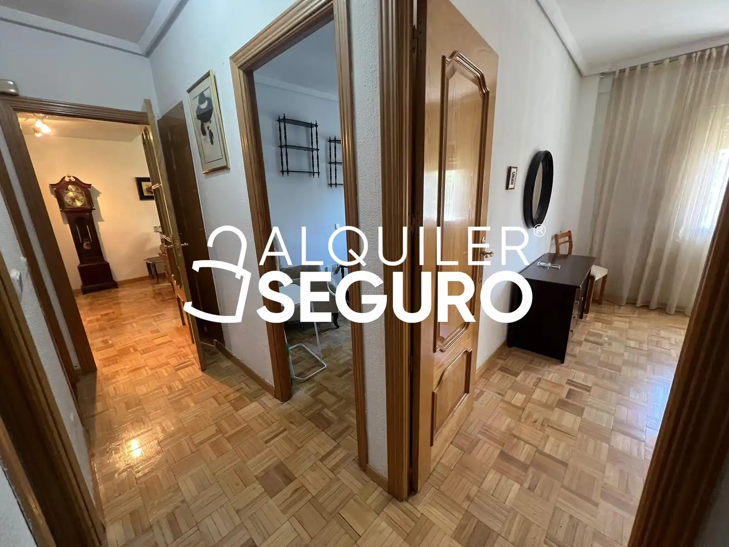 Piso de alquiler en Madrid con Calefacción y Amueblado