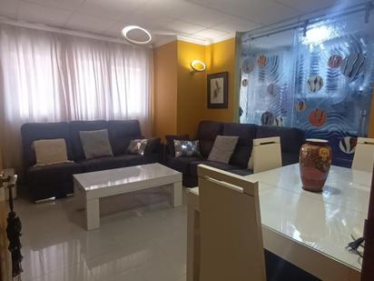 Living room of Flat for sale in Villena  with Heating and Storage room