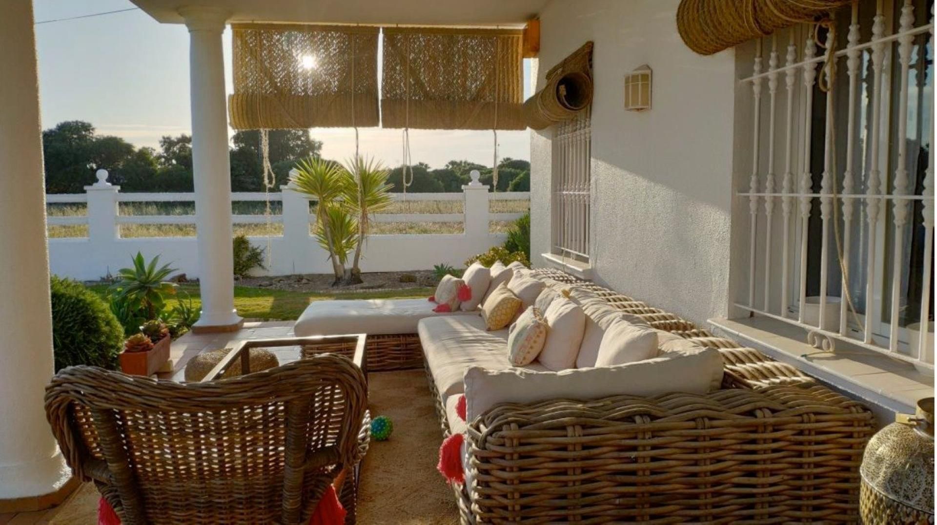 Terrace of Country homes for sale in Barbate