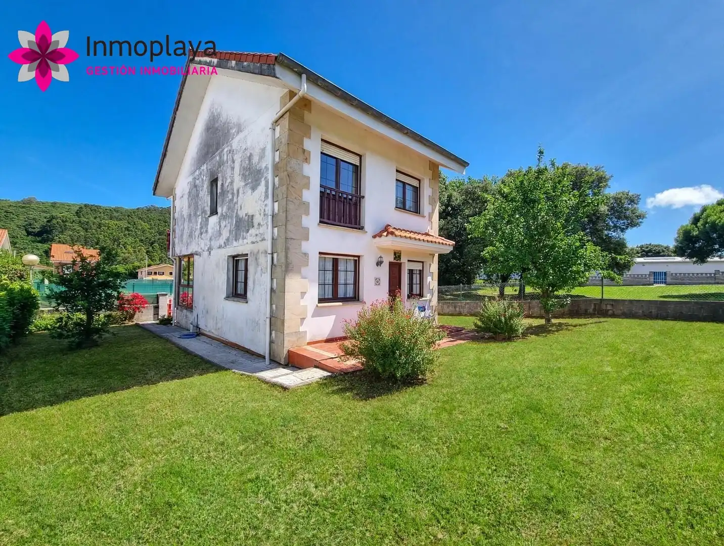 Exterior view of Houses for sale in Argoños   with Heating, Private garden and Terrace