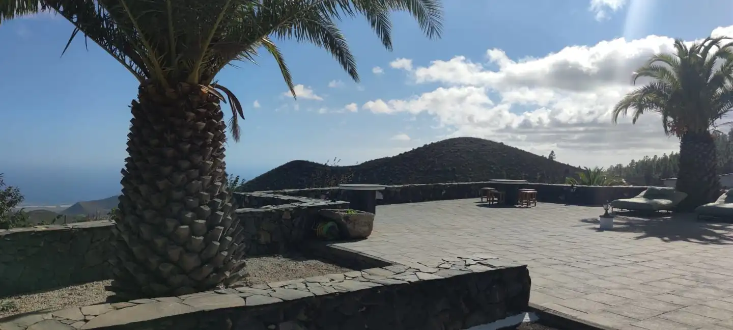 Houses for sale in Calle Buen Viaje, Cruz de Tea