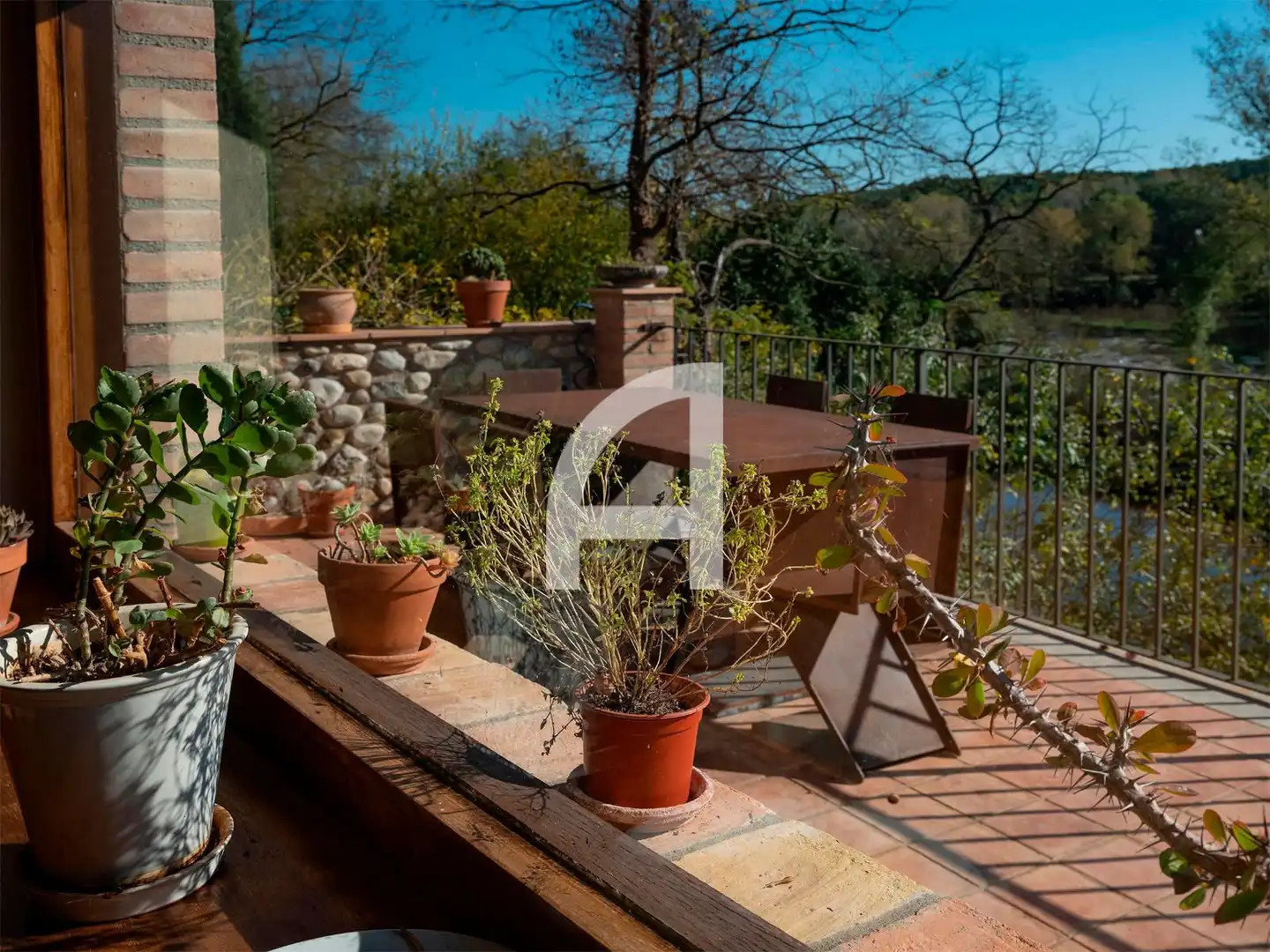 Terraza de Finca rústica en venta en Sant Miquel de Fluvià con Calefacción, Piscina y Amueblado