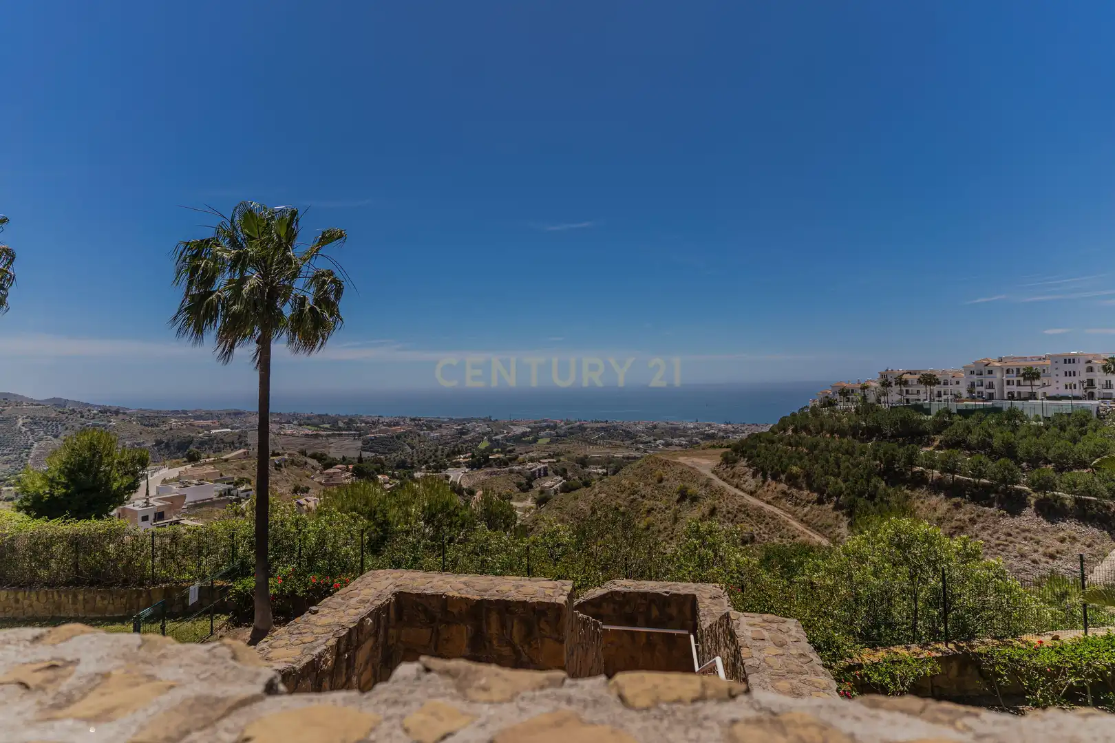 Vista exterior de Apartamento en venta en Rincón de la Victoria con Aire acondicionado, Trastero y Piscina