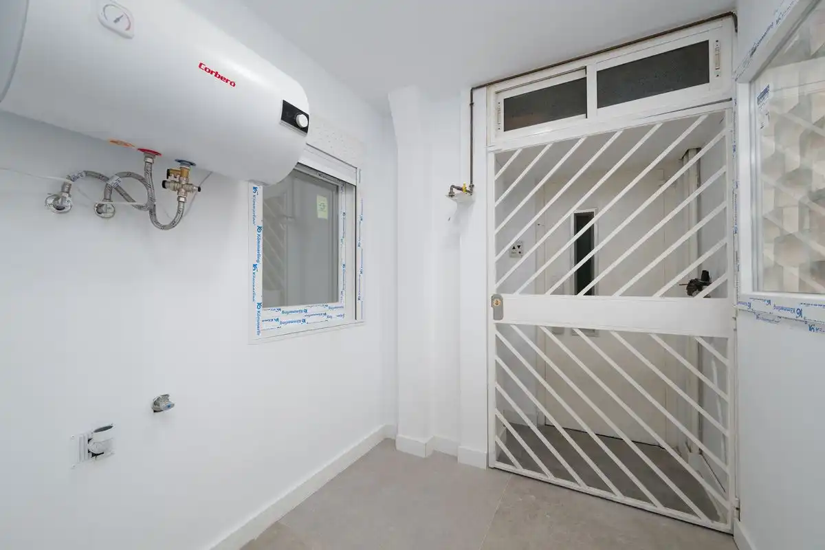 Piso con ascensor en venta en Calle del Alcalde Alfonso de Rojas, imagen 21