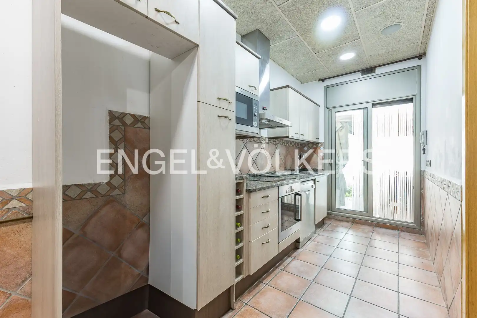 Cocina de Casa o chalet en venta en El Prat de Llobregat con Aire acondicionado, Calefacción y Jardín privado