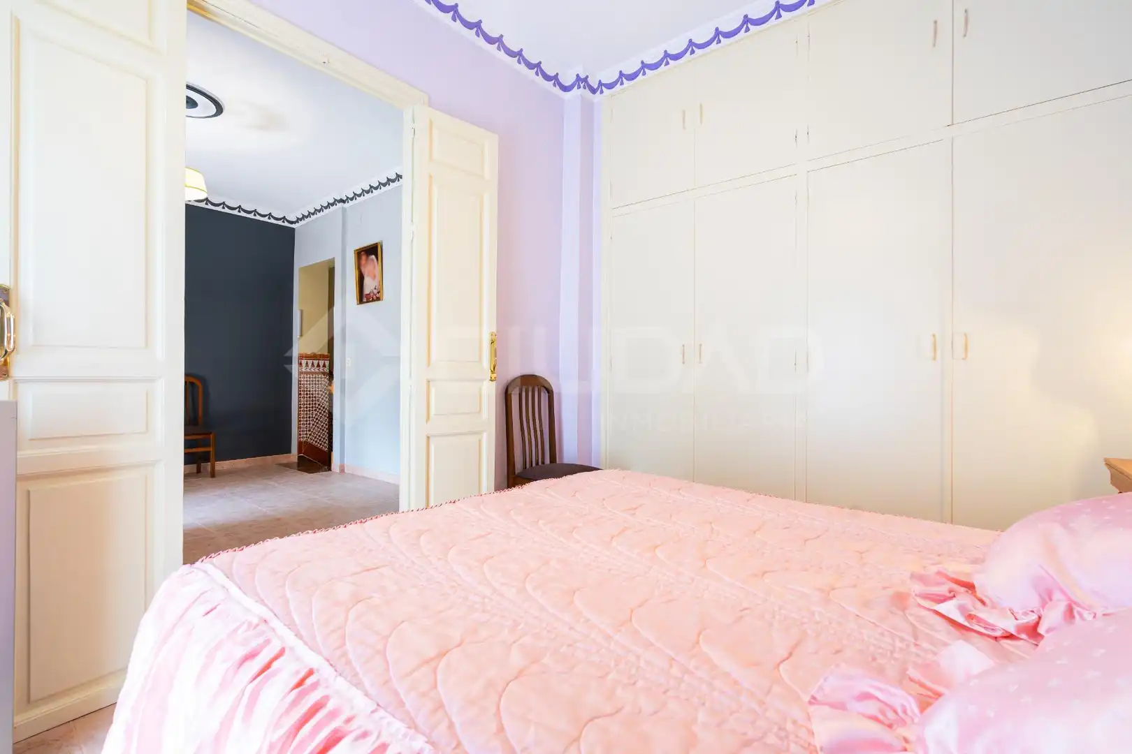 Bedroom of Houses for sale in Sevilla
