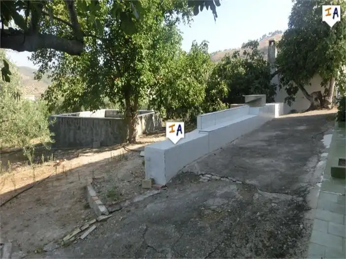 Casa rústica amb piscina en venda a Alcaudete, imagen 2