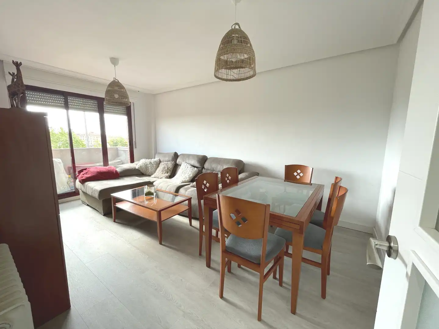 Sala de estar de Piso en venta en Salamanca con Calefacción, Parquet y Balcón
