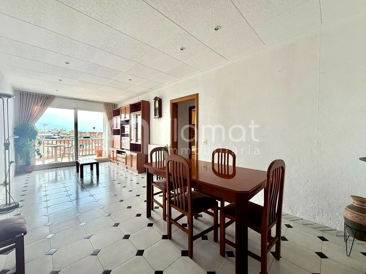 Comedor de Piso en venta en Pineda de Mar