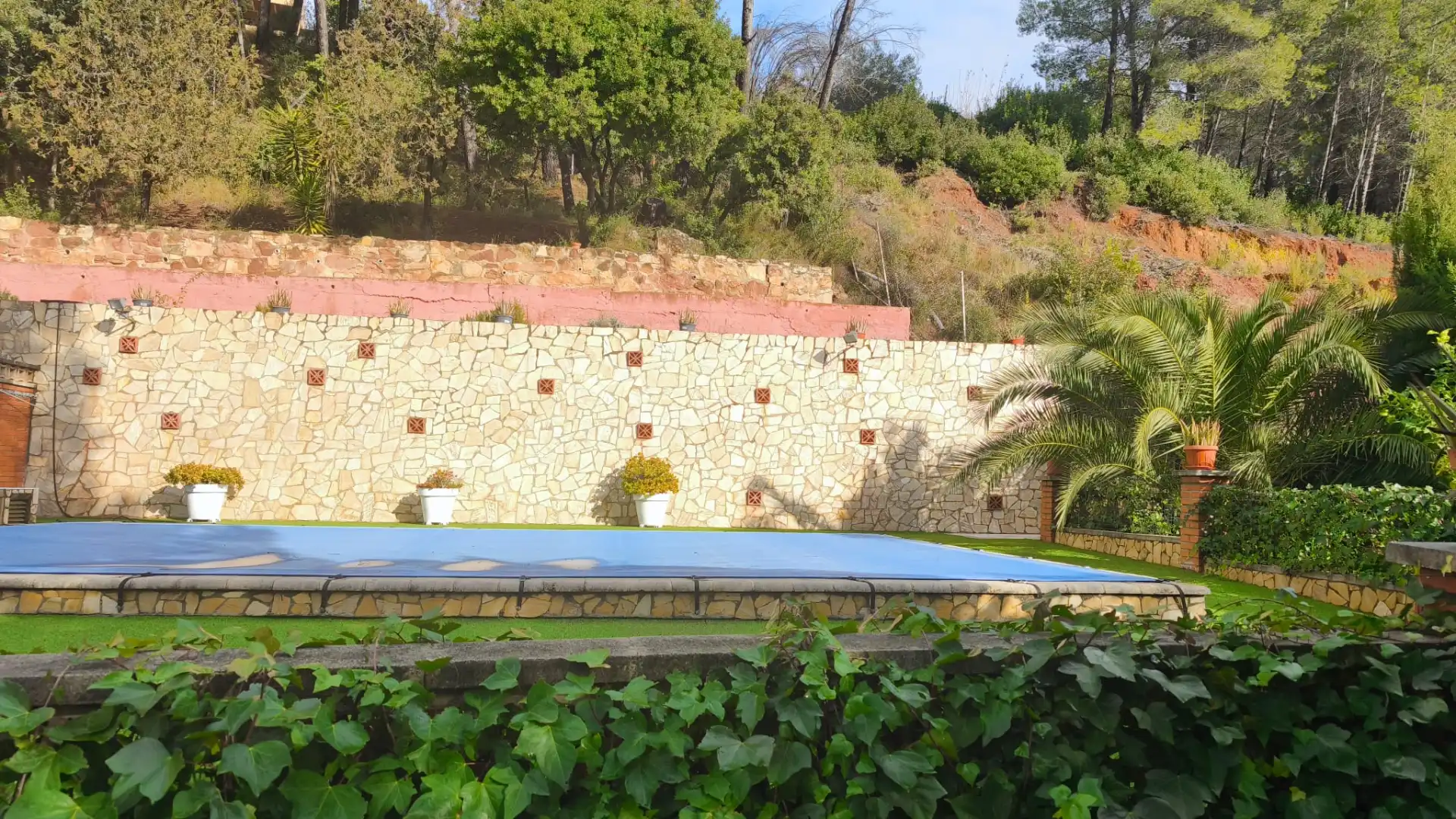 Piscina de Casa o xalet en venda en Cervelló amb Jardí privat, Terrassa i Piscina