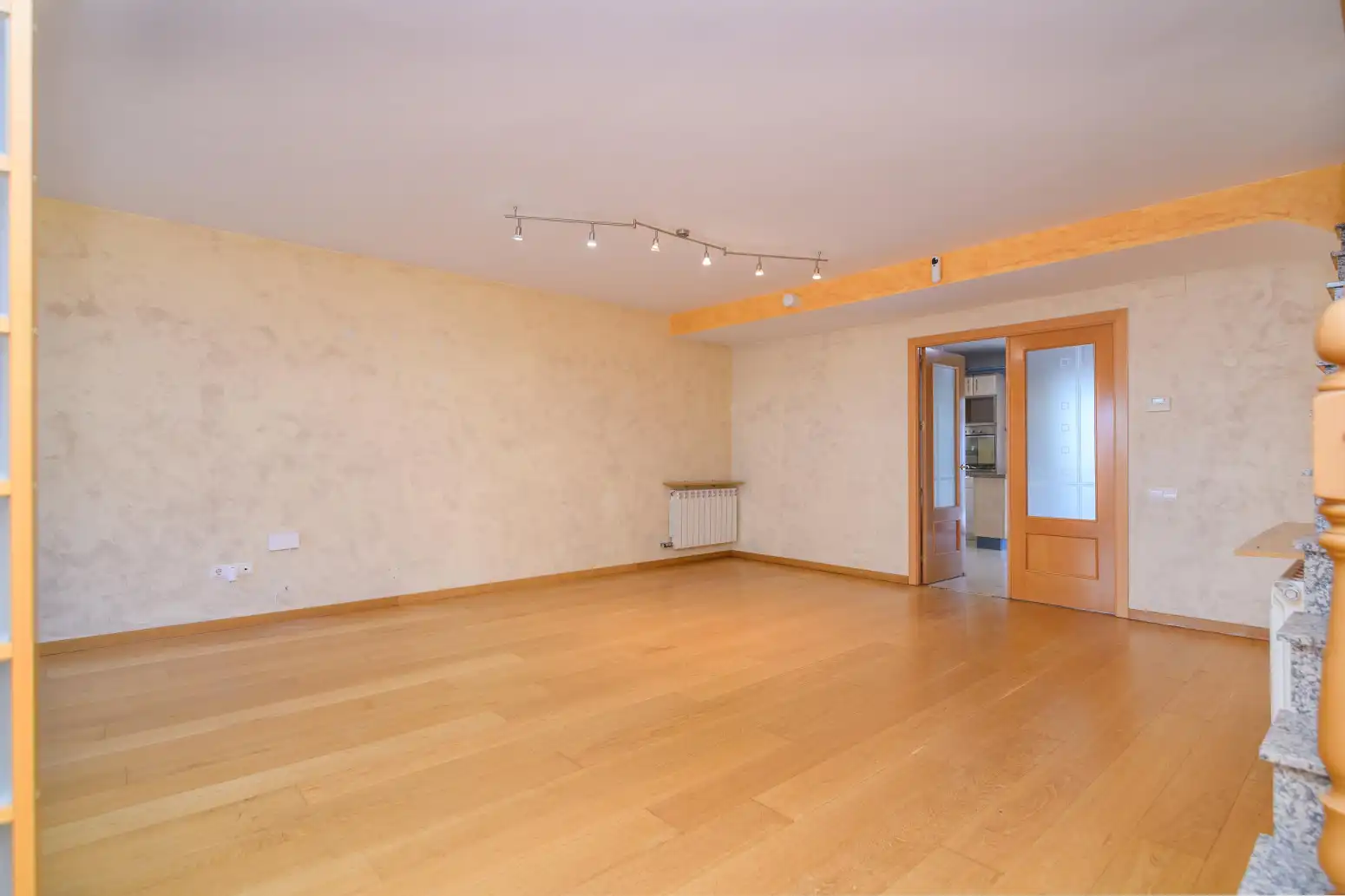 Adosado con terraza en venta en Vallirana - Eduard Toldra, imagen 4
