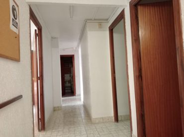 Local comercial en venda a Carrer de l'Explorador Andrés 35