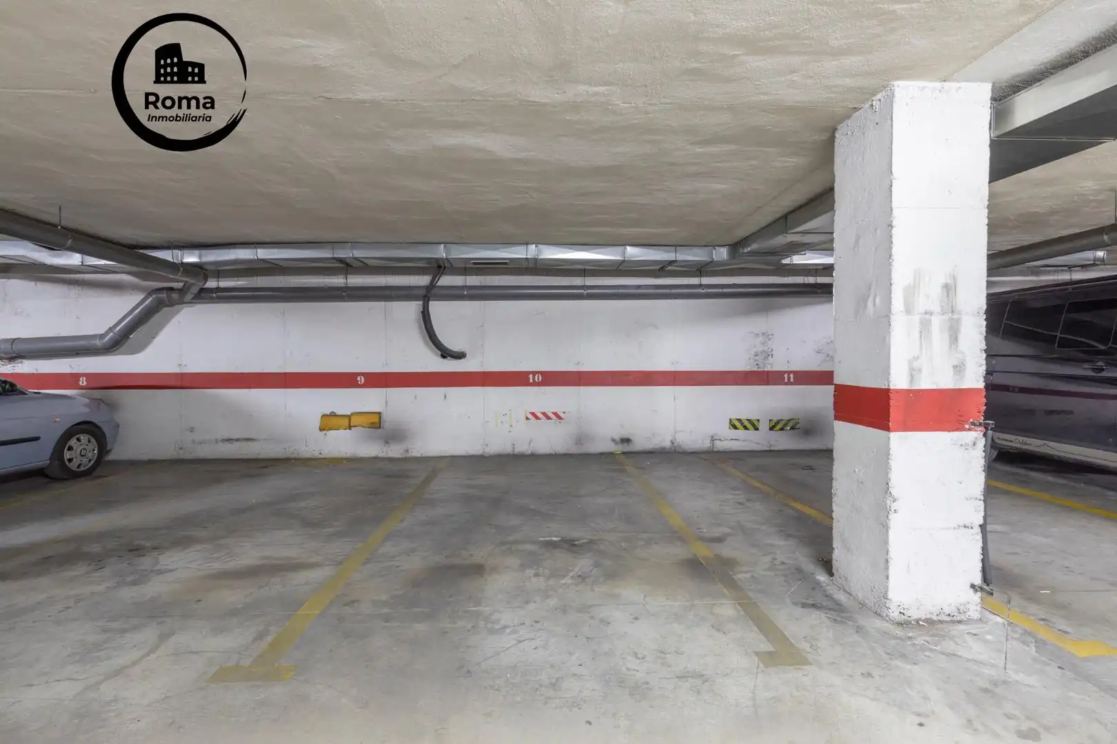 Parking de Piso en venta en Granada con Calefacción, Terraza y Amueblado