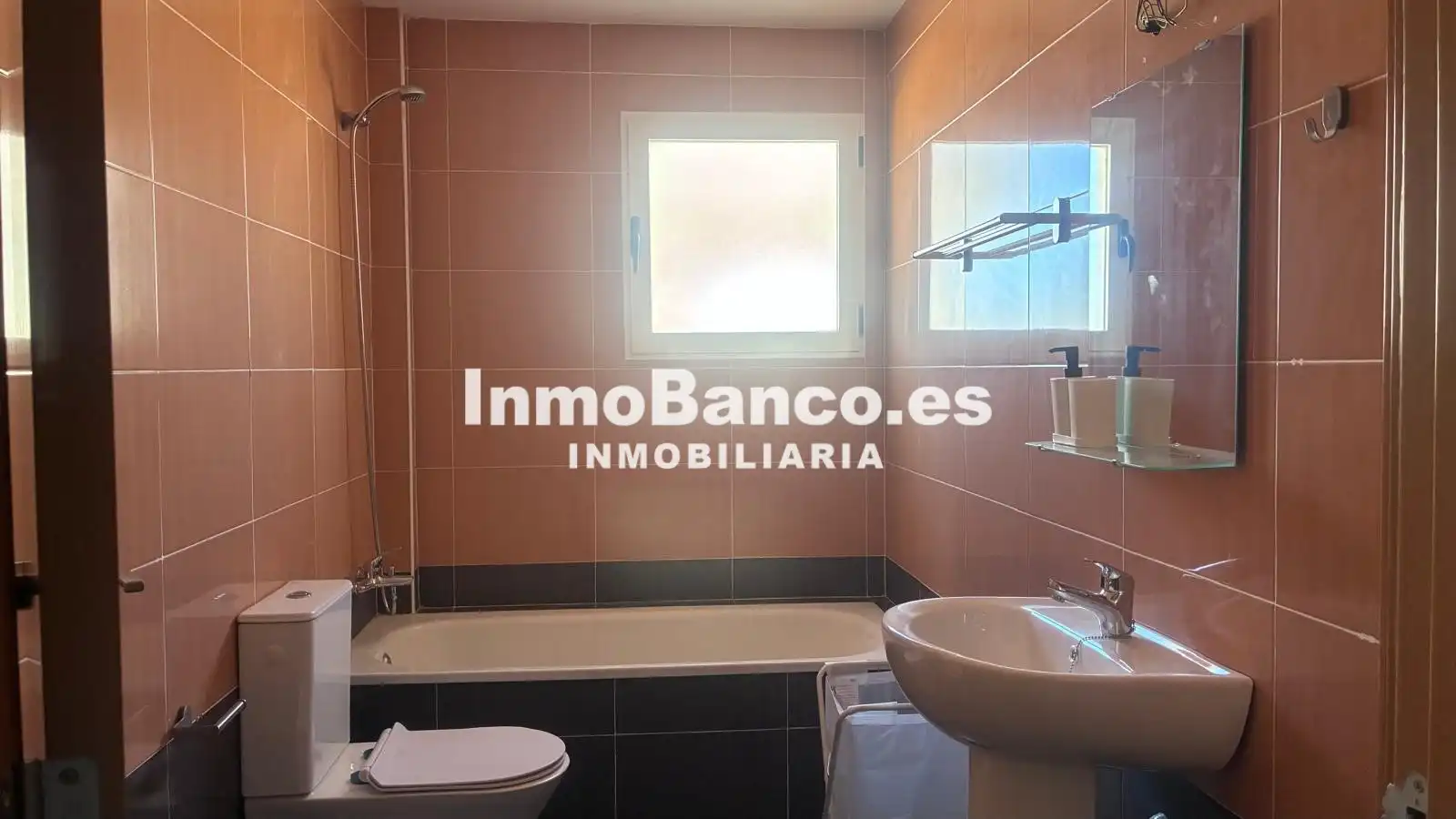 Houses for sale in Montserrat  with Private garden and Terrace