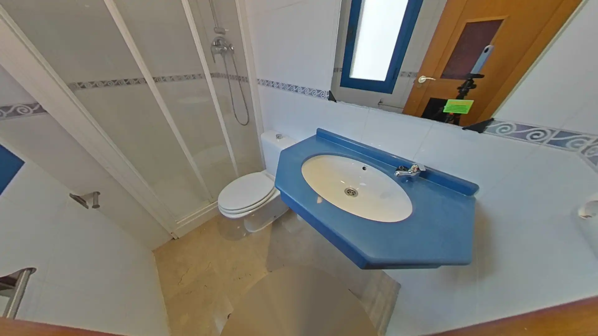 Baño de Piso en venta en Calpe / Calp