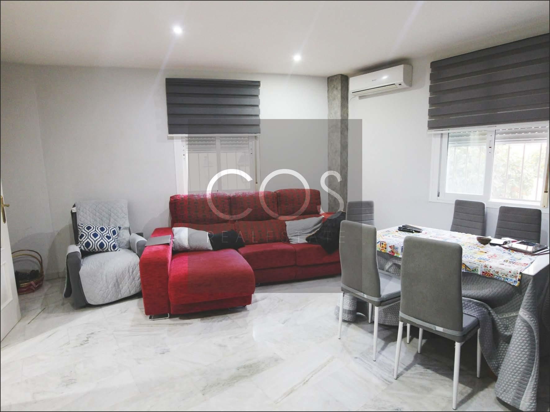 Sala d'estar de Pis en venda en  Jaén Capital amb Aire condicionat i Parquet