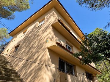 Villa con giardino in vendita a Almiserà