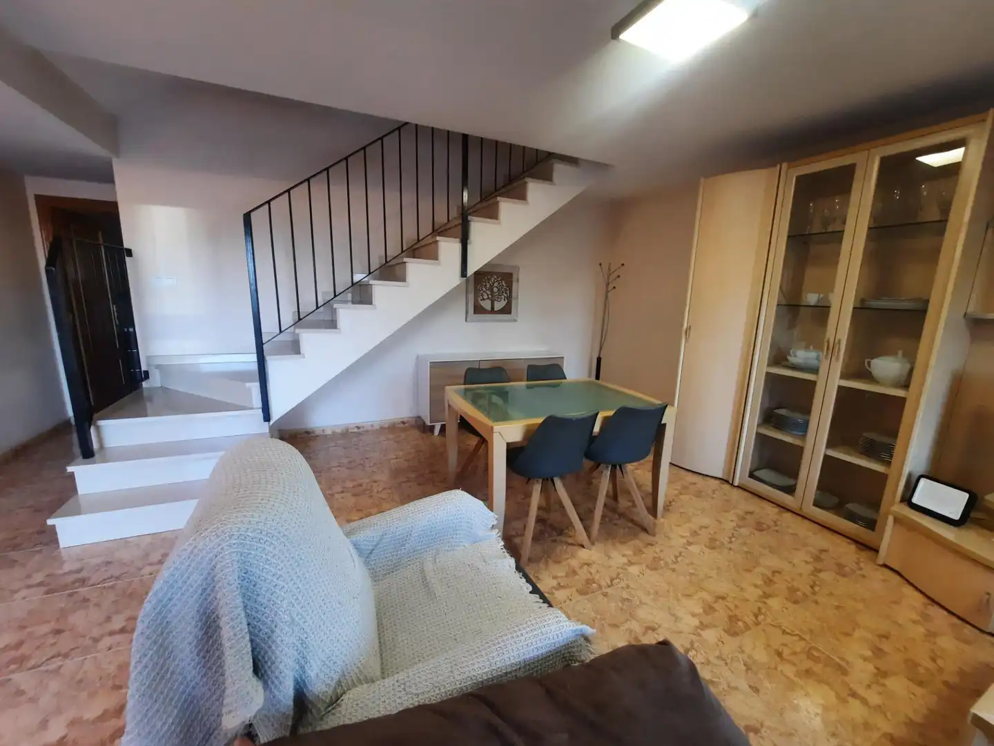 Casa adosada en venta en Benimuslem con Jardín privado