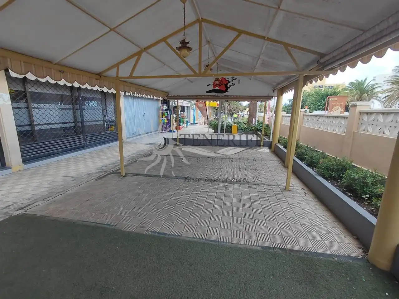 Local comercial en venda a Juan Carlos I, imagen 4
