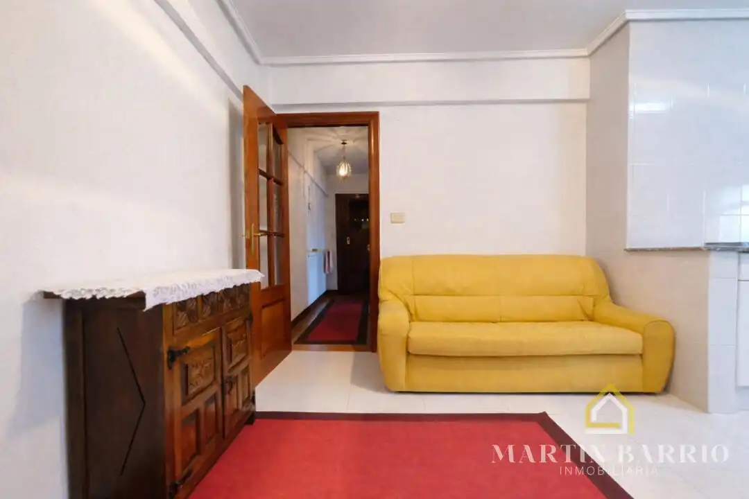 Sala de estar de Piso en venta en Muskiz con Calefacción, Trastero y Alarma