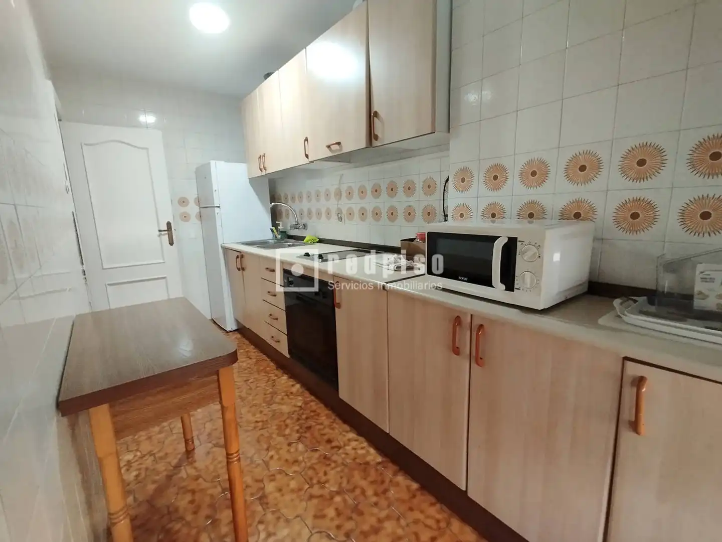 Cuina de Pis de lloguer en Sevilla amb Aire condicionat, Calefacció i Terrassa