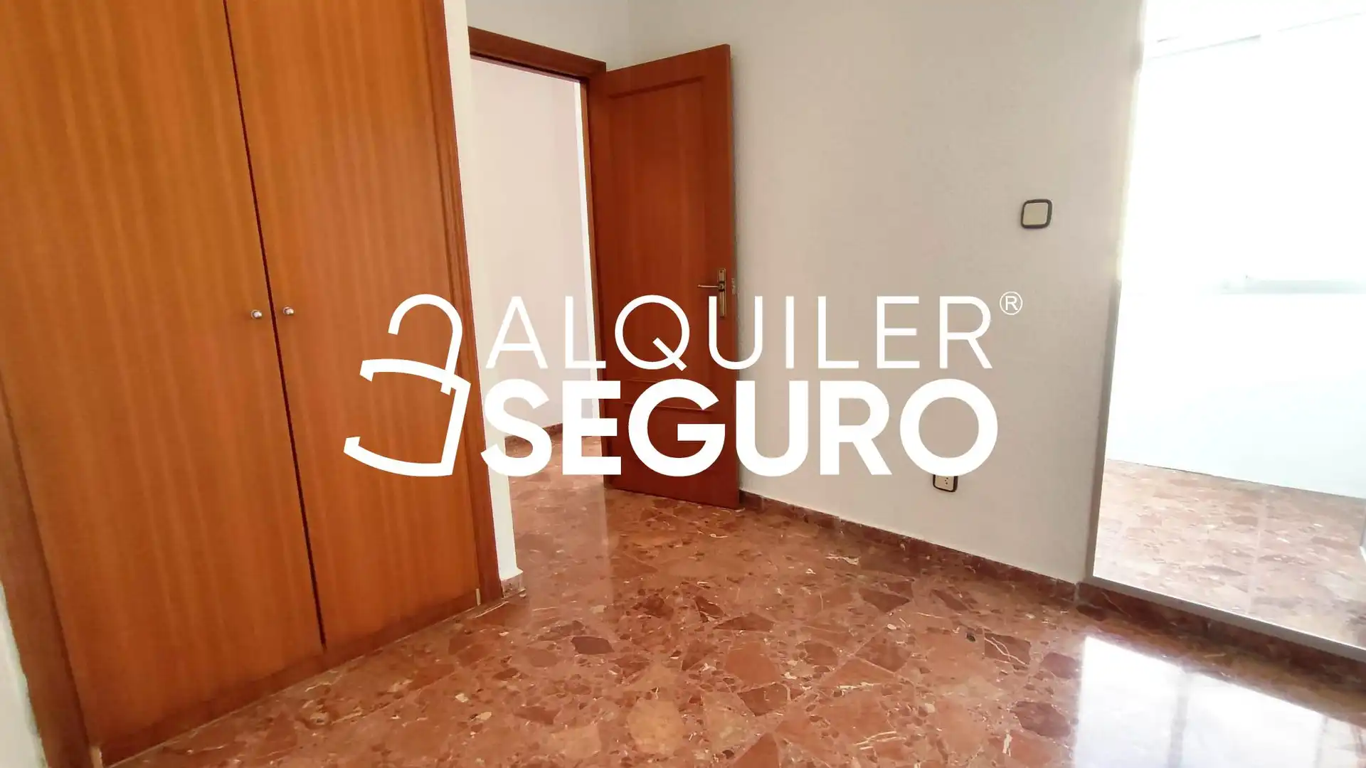 Habitación de Piso de alquiler en Catarroja con Terraza