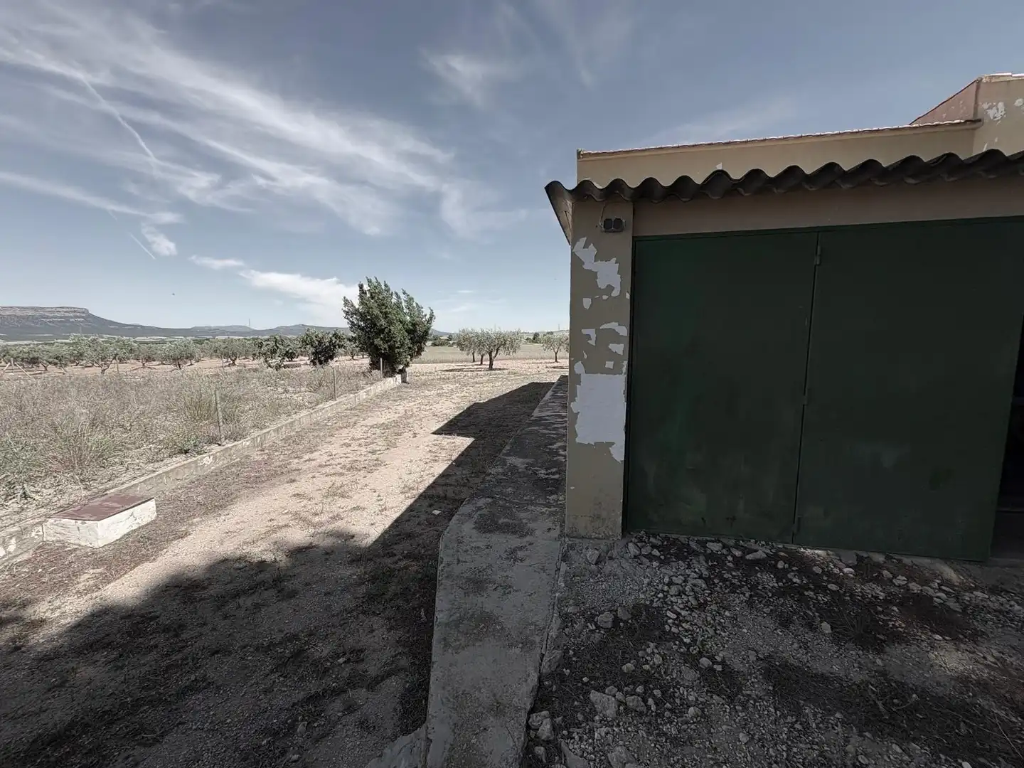 Exterior view of Houses for sale in Almansa  with Heating, Swimming Pool and Furnished