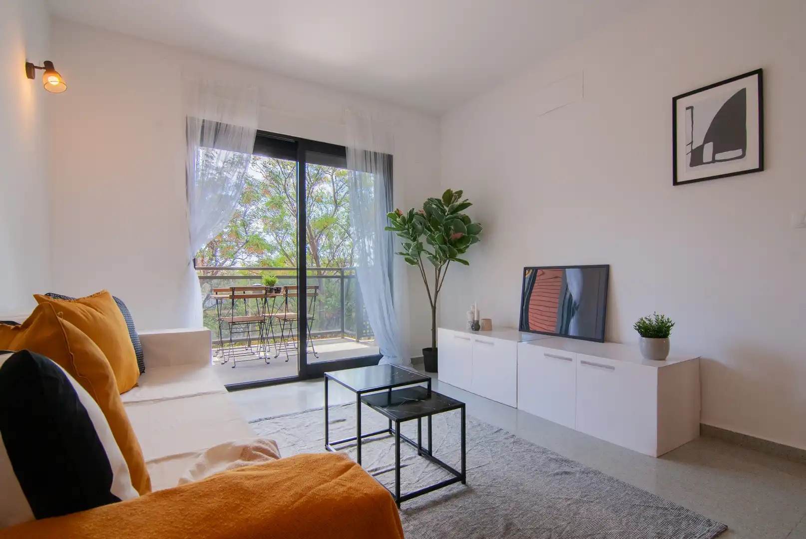 Piso con ascensor en venta en Avenida Barcelona 10