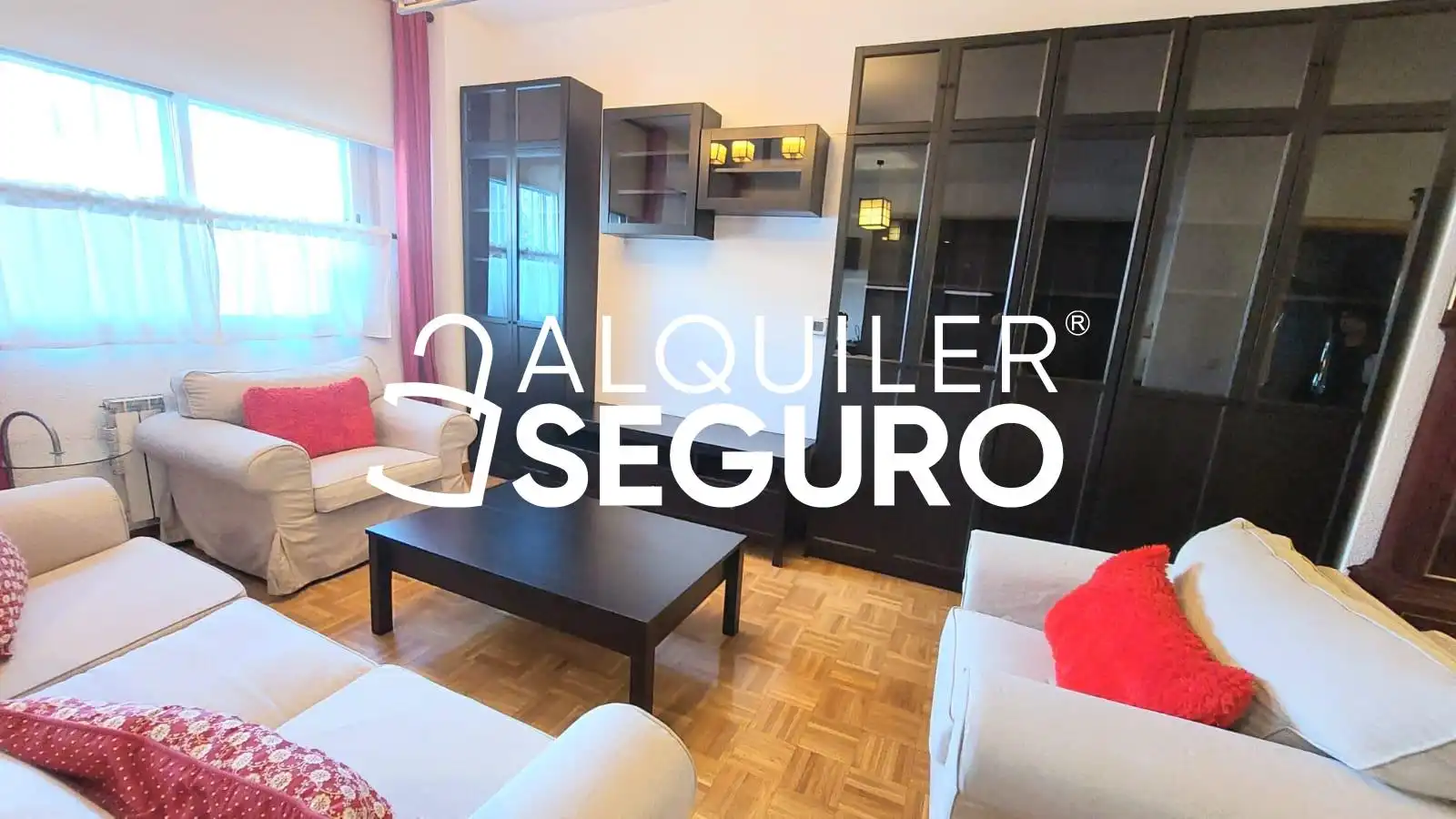 Living room of Flat for rent in Madrid  with Air Conditioner, Heating and Furnished