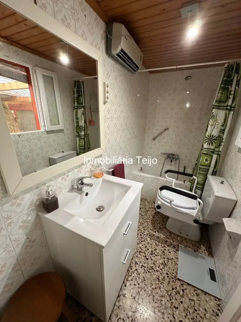 Bathroom of Houses for sale in Moeche