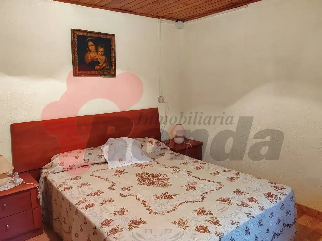 Dormitori de Casa o xalet en venda en Castro de Rei
