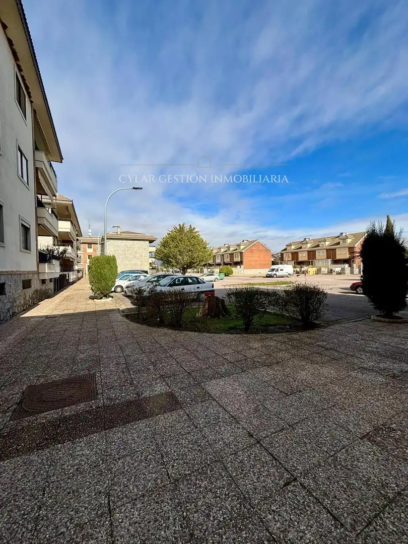 Piso en venta en Rosas, Terradillos