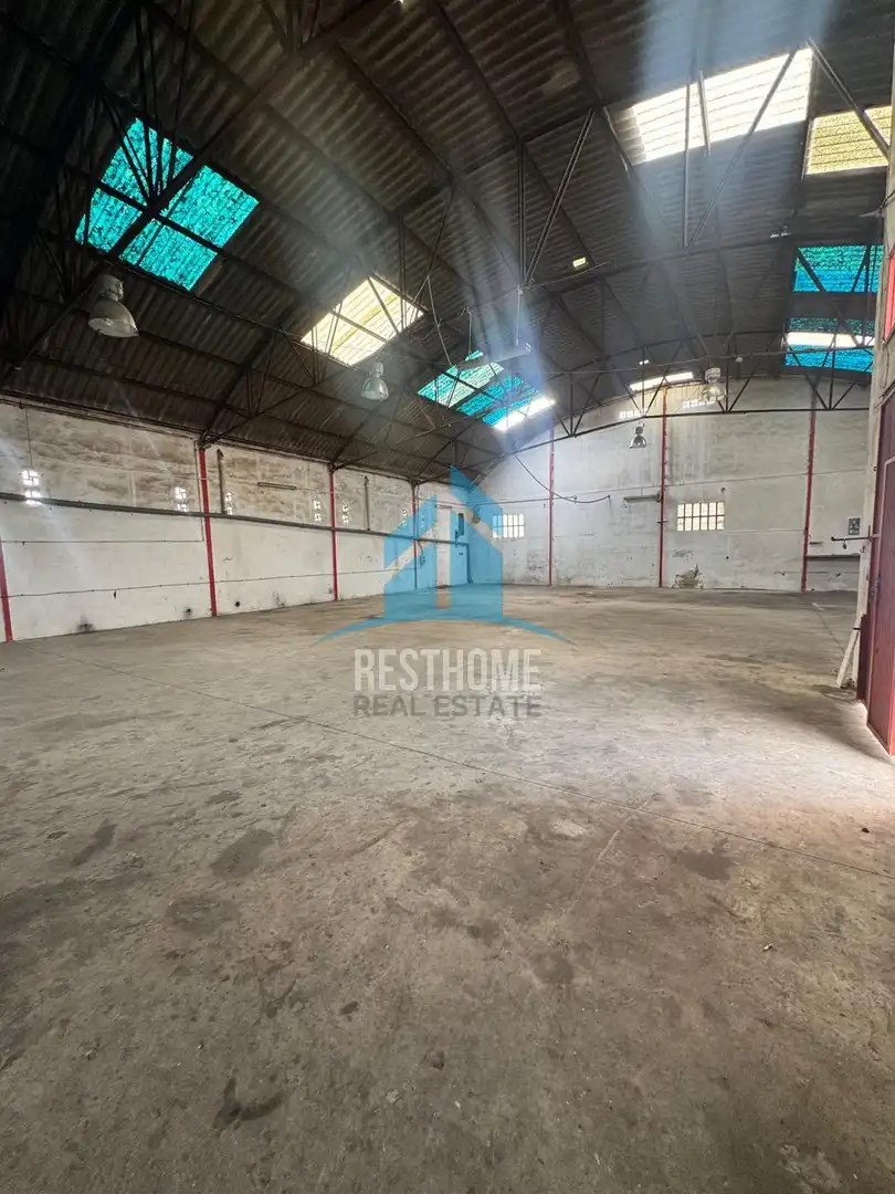 Vista exterior de Nave industrial en venta en Cullera
