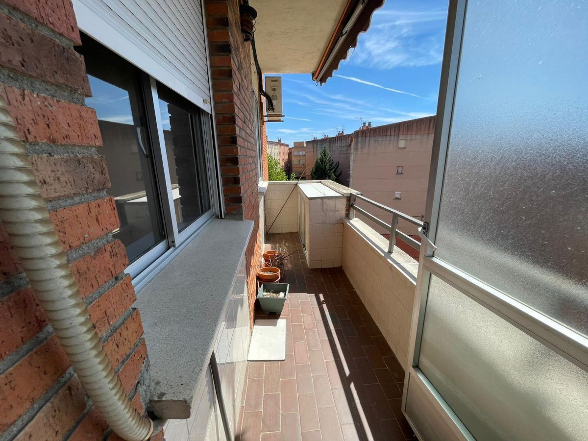 Terrassa de Pis en venda en Plasencia amb Aire condicionat, Terrassa i Balcó