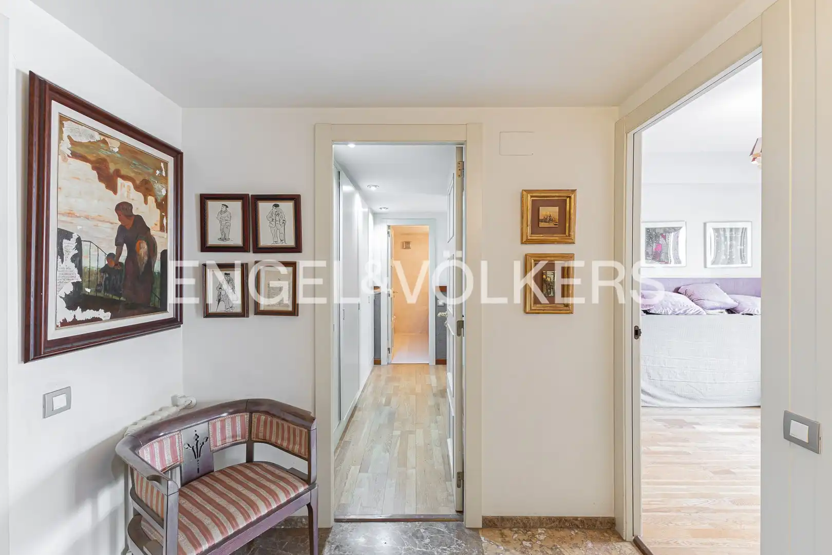 Flat for sale in Barcelona  with Air Conditioner, Heating and Private garden