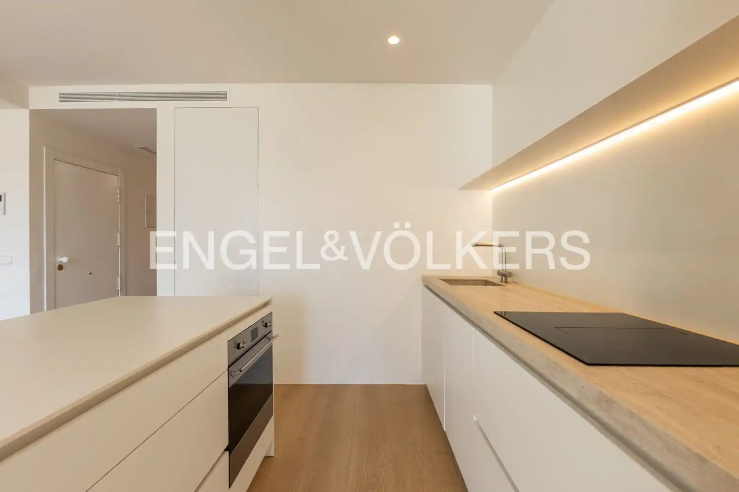 Kitchen of Flat for rent in Dénia  with Air Conditioner, Heating and Parquet flooring