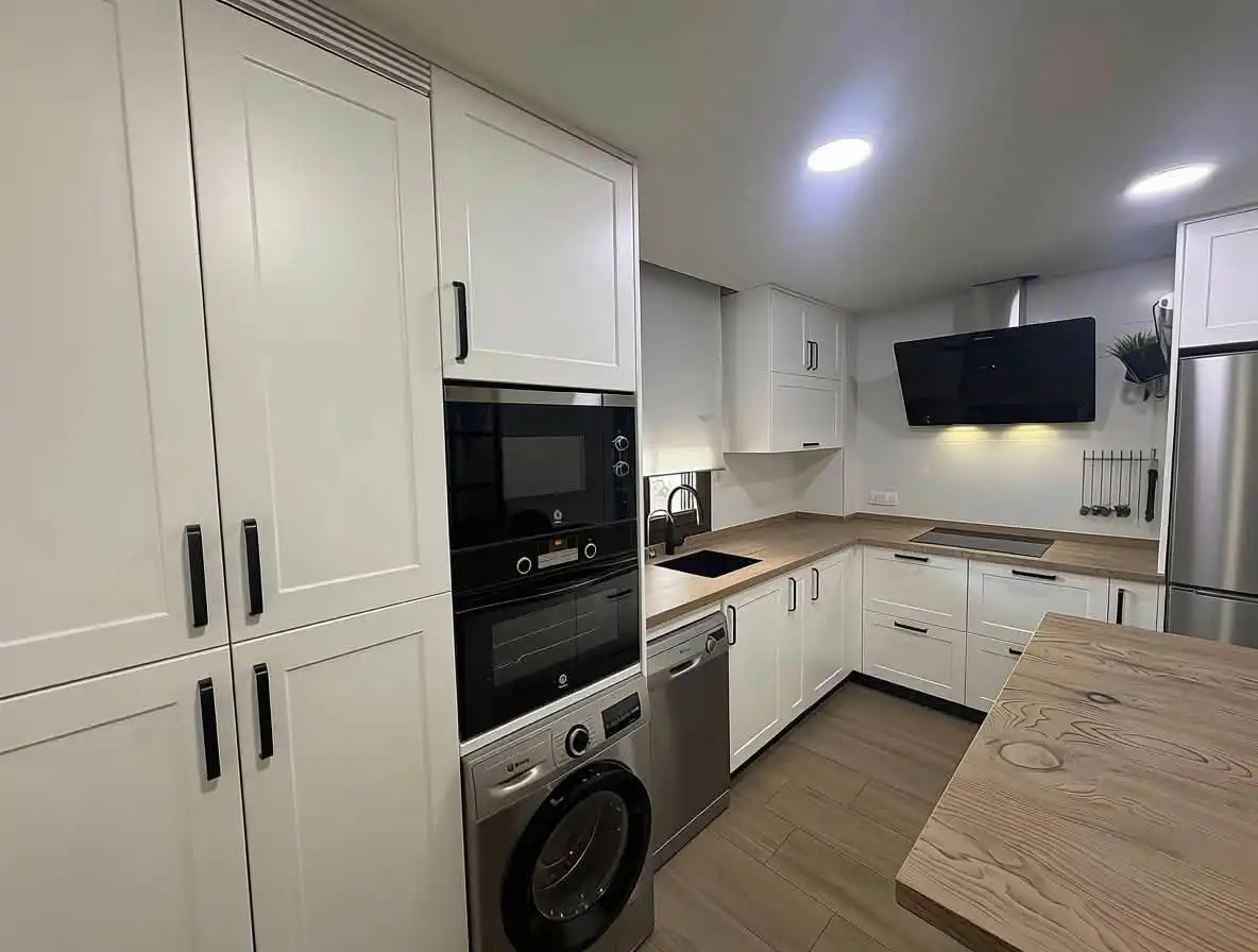 Appartamento con ascensore in vendita a Calle la Victoria 25, imagen 4